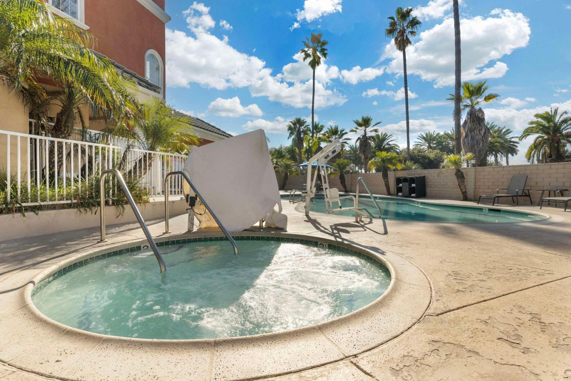 Comfort Suites Oceanside Camp Pendleton Area Zewnętrze zdjęcie