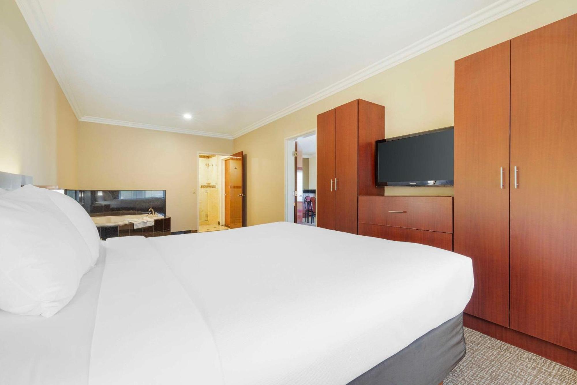 Comfort Suites Oceanside Camp Pendleton Area Zewnętrze zdjęcie